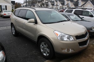 2010 Chevrolet Traverse LT 13