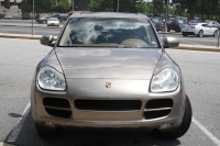 2005 Porsche Cayenne 10