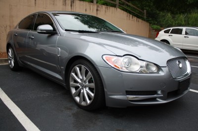 2010 Jaguar XF 05