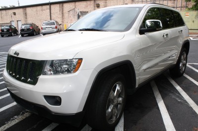 2012 Jeep Grand Cherokee Overland 12