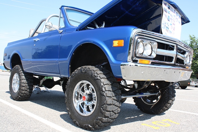 Awesomely Cool Cars 22