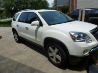 2012-gmc-acadia-04