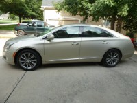 2013-Cadillac-XTS-03